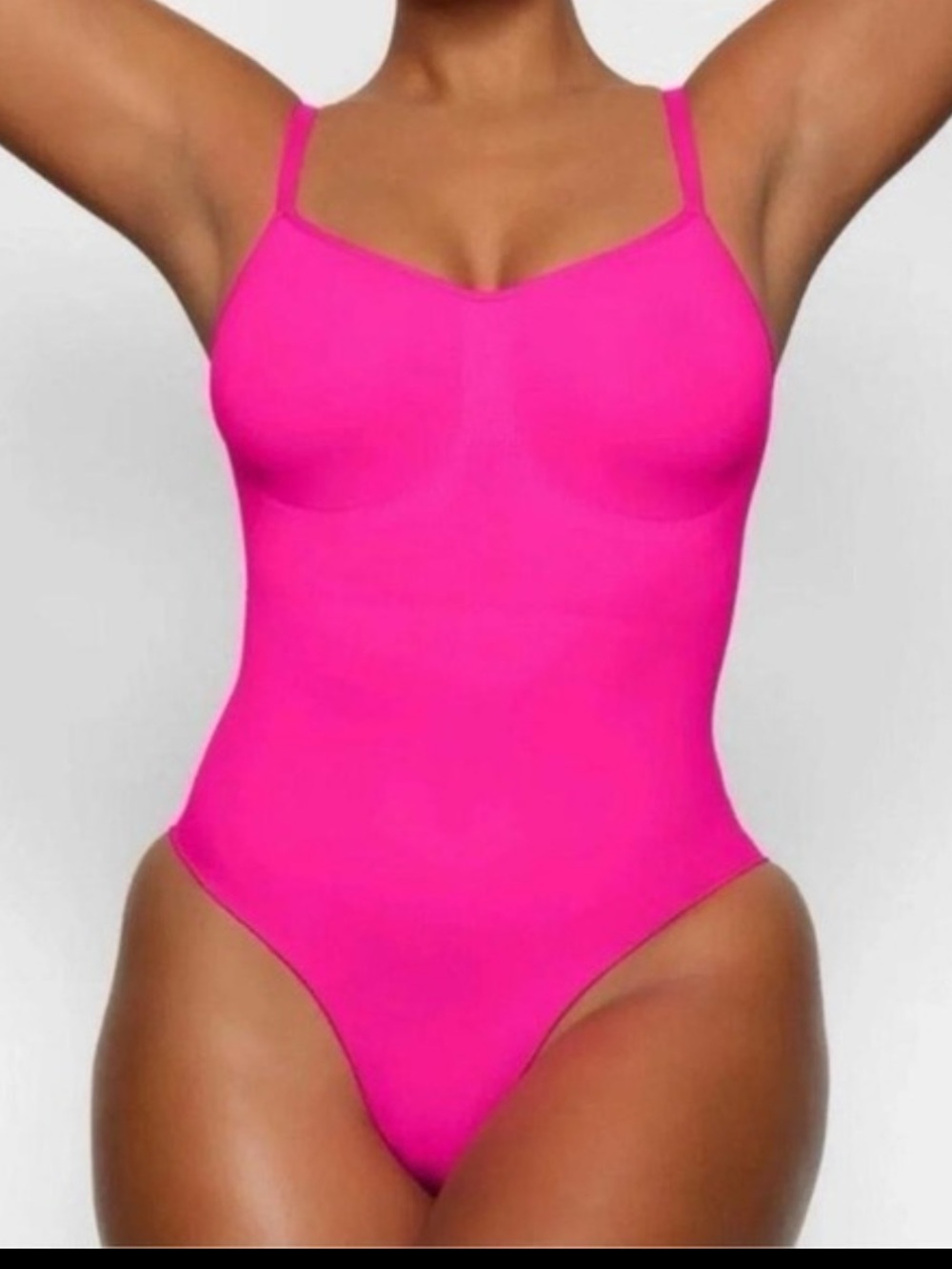 NWOTs Women’s SKIMS hot pink shaping bodysuit size Large/XL